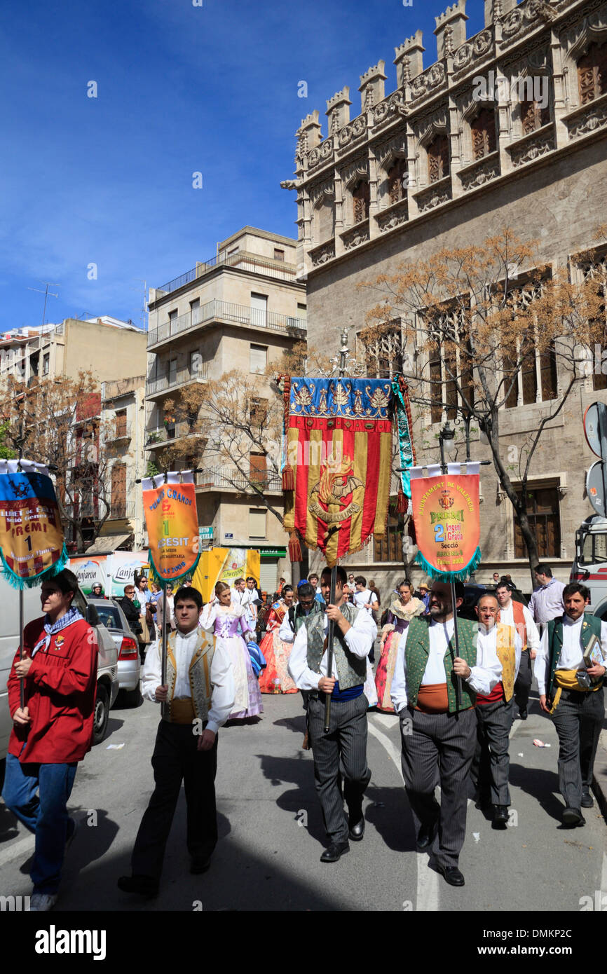 Fiesta de Fallas au printemps, Valencia, Spain, Europe Banque D'Images