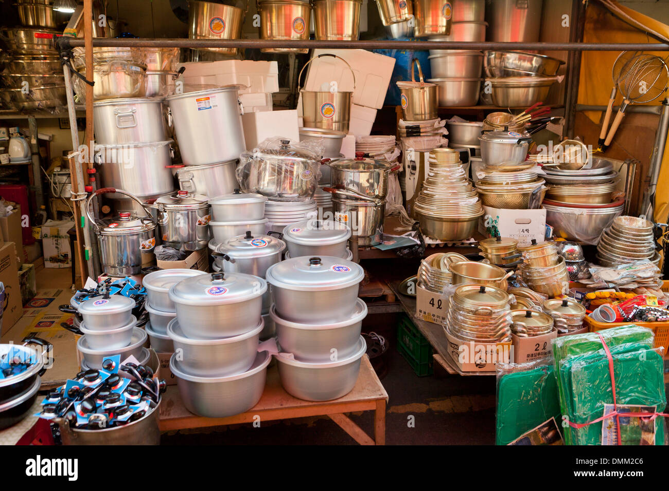 Magasin de cuisine à shijang Jagalchi marché plein air (traditionnel) - Busan, Corée du Sud Banque D'Images