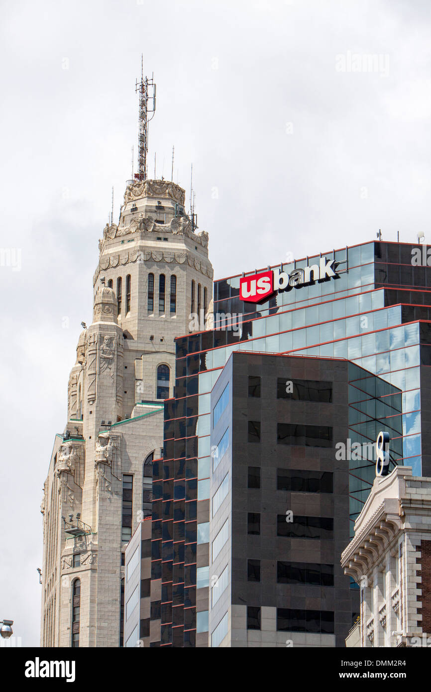 L LeVeque tower et US Bank Building à Columbus, Ohio, USA. Banque D'Images