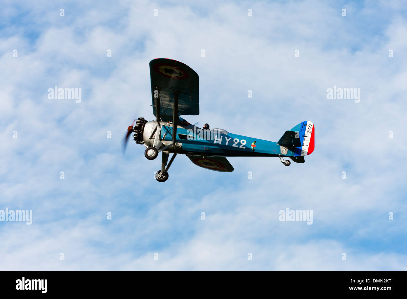 Morane Saulnier MS317 HY22 317 G-MOSA en vol à Breighton Airfield Banque D'Images