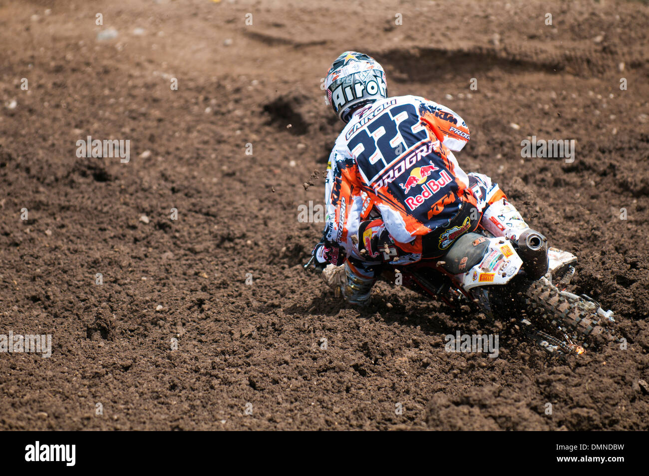 Motocross rider sur une piste de course Banque D'Images