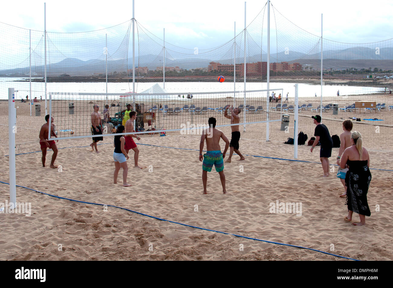 Joueurs de beach volley espagnol Banque de photographies et d’images à haute résolution Alamy