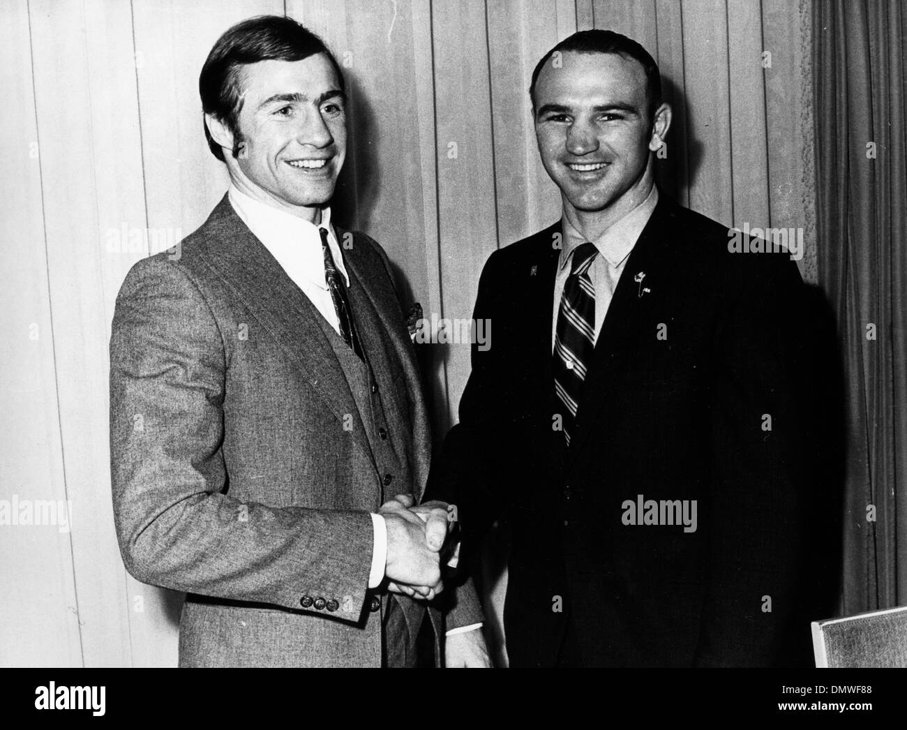 Le 8 février 1970 - Copenhague, Danemark - DON FULLMER, né le 21 février 1939, est un ancien champion de boxe poids moyen. Sur la photo : Fullmer lors d'une conférence de presse à l'hôtel d'Angleterre avant son combat contre TOM les tourbières. (Crédit Image : © Keystone Photos USA/ZUMAPRESS.com) Banque D'Images