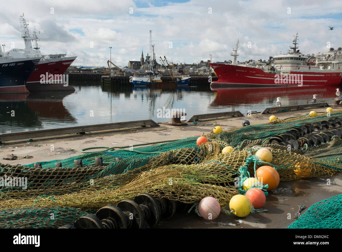 Fraserburgh filets commerciaux port bateaux bateaux trawlers Banque D'Images