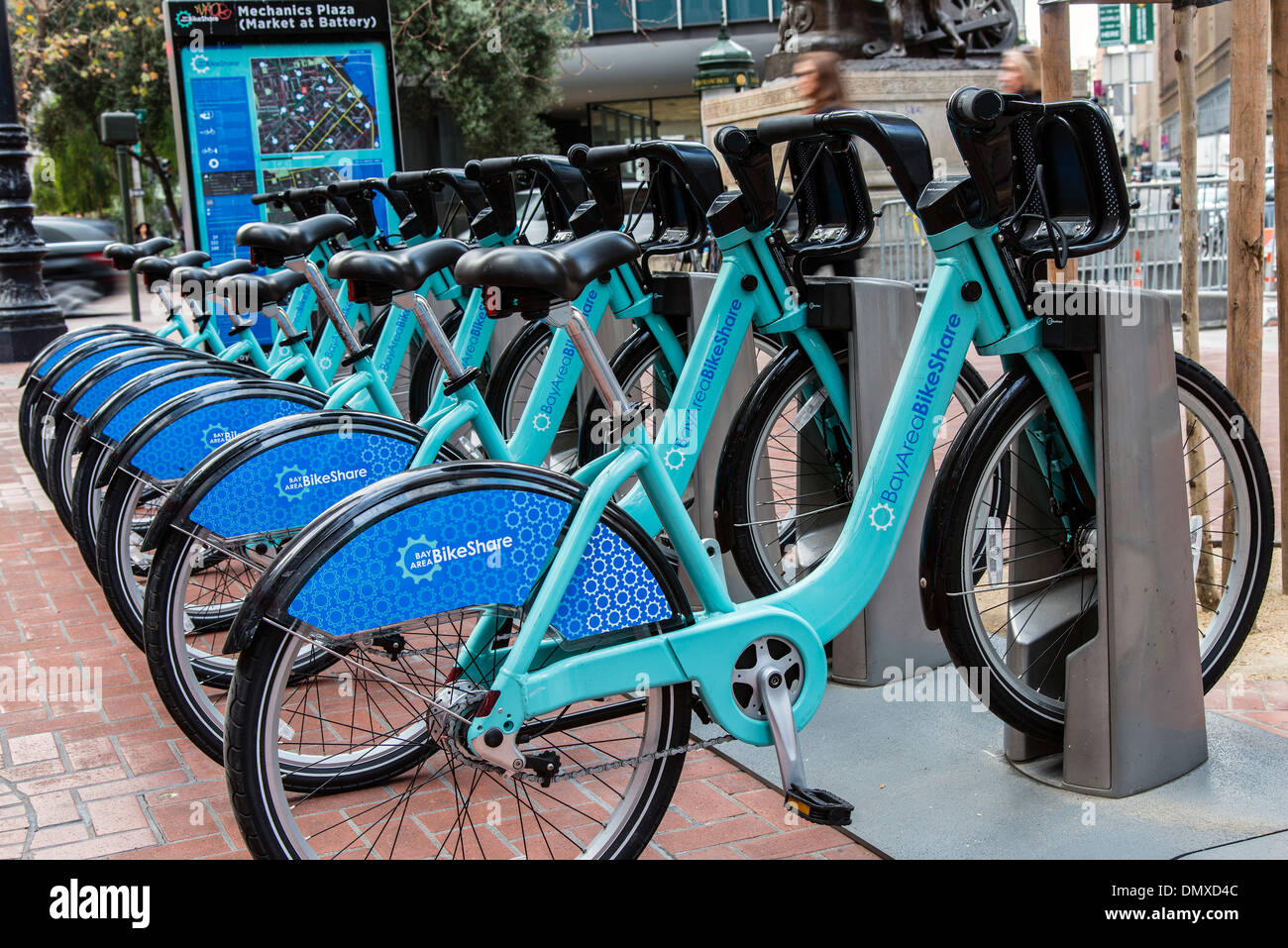 Bay Area Bike Share Station dans Market Street, San Francisco, California, USA Banque D'Images