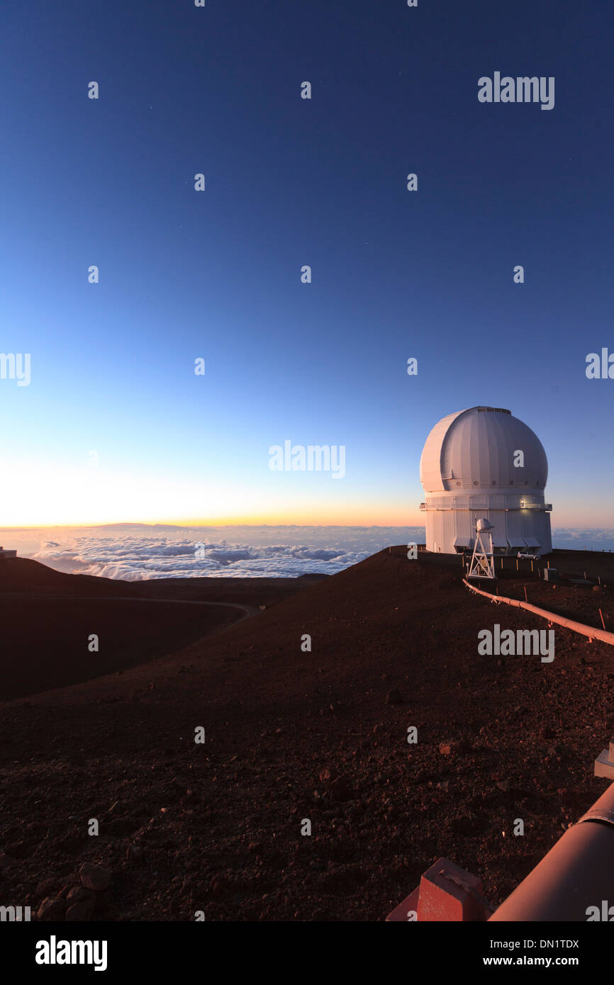 USA, Hawaii, la grande île, l'observatoire de Mauna Kea (4200m), télescope TCFH Banque D'Images