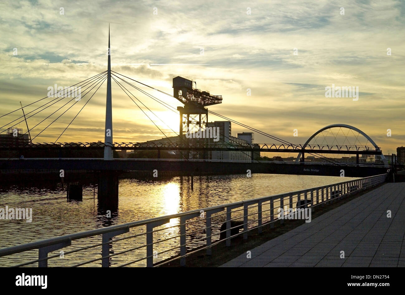 Clyde Arc Pacific Quay River Clyde Stobcross Banque D'Images