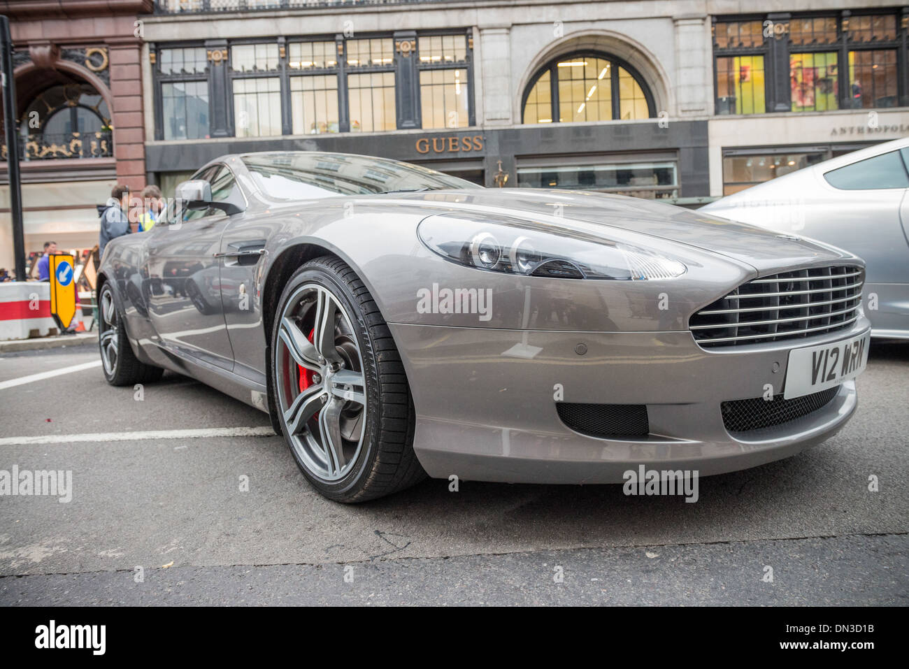 La célébration du centenaire de l'Aston Martin au Motor Show de Londres Banque D'Images