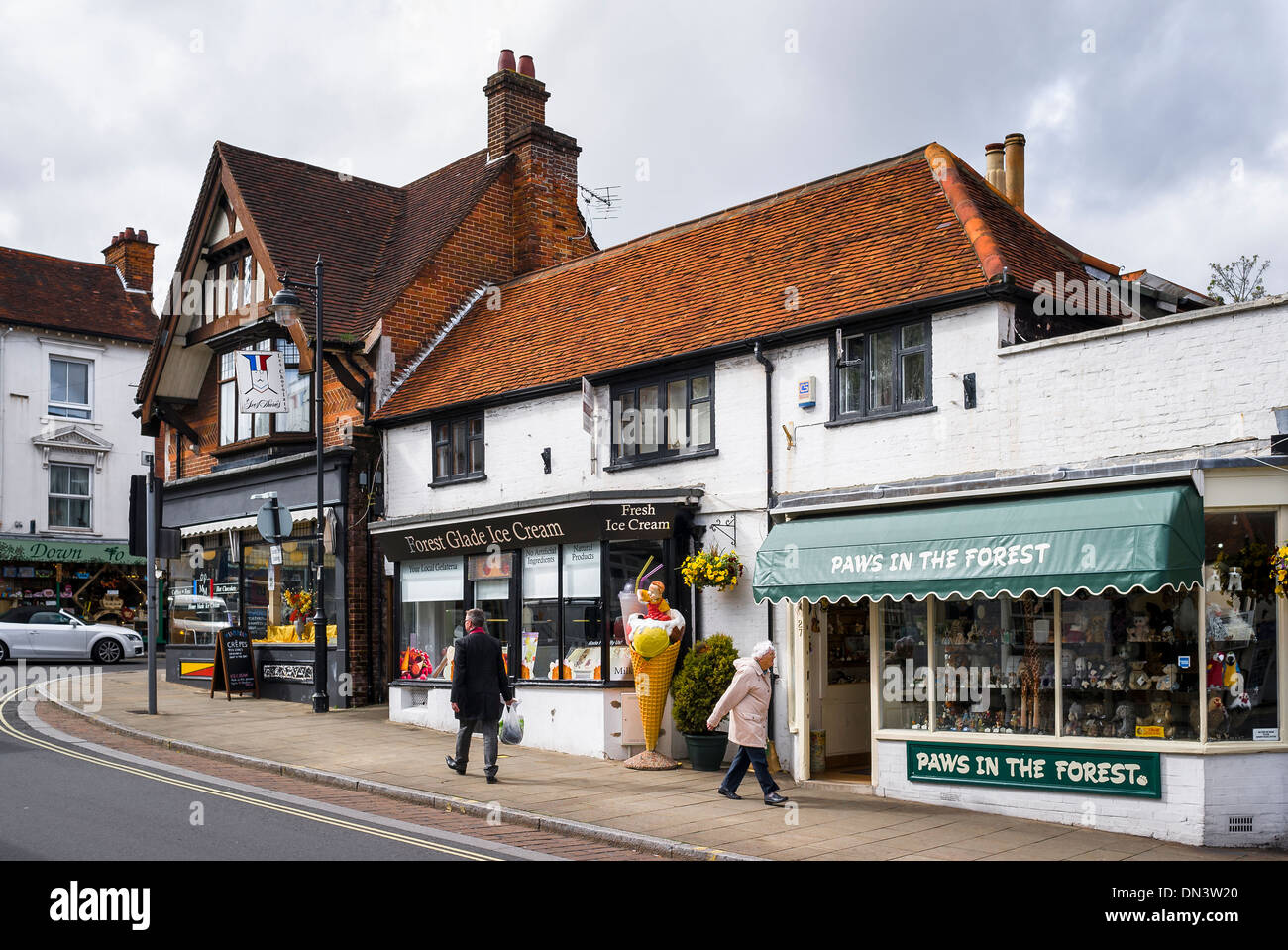 Lyndhurst high street UK Banque D'Images