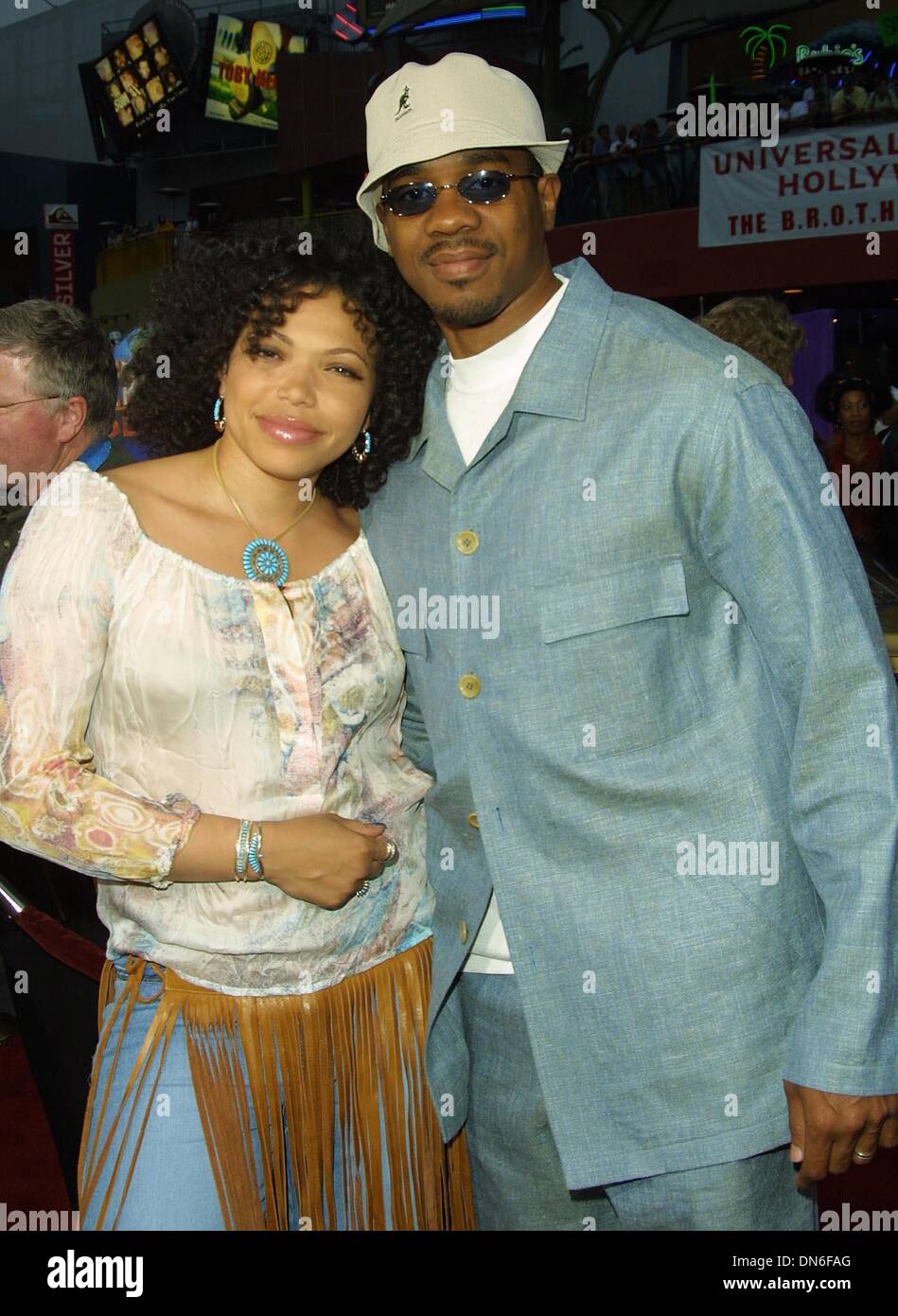 31 mai 2002 - Hollywood, Californie, USA - TISHA CAMPBELL MARTIN ET MARI DUANE MARTIN..UNDERCOVER BROTHER - PREMIÈRE MONDIALE.les studios Universal, Hollywood, CA.30 MAI 2002. NINA PROMMER/ 2002 K25117NP.(Image Crédit : © Globe Photos/ZUMAPRESS.com) Banque D'Images