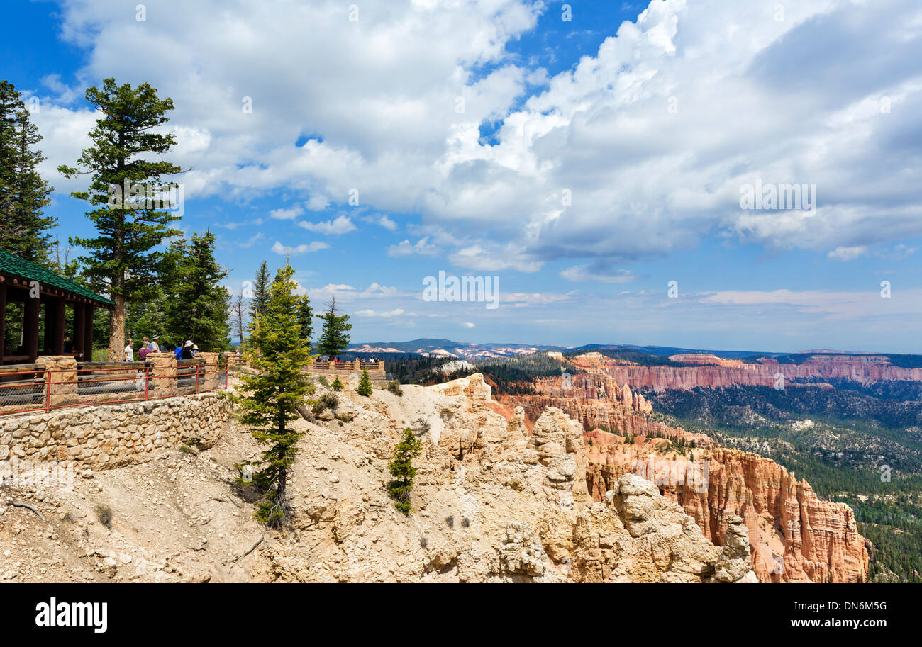 Oublier au Rainbow Point, Bryce Canyon National Park, Utah, USA Banque D'Images