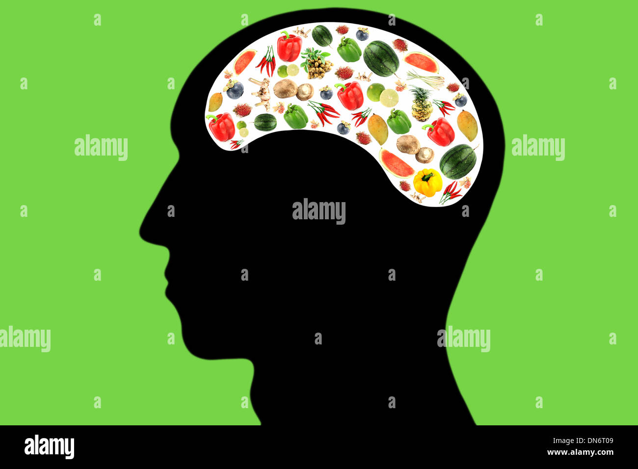Les légumes et fruits en tête et de couleur blanche, il reflète l'amour et les soins de manger de la bonne nourriture. Banque D'Images