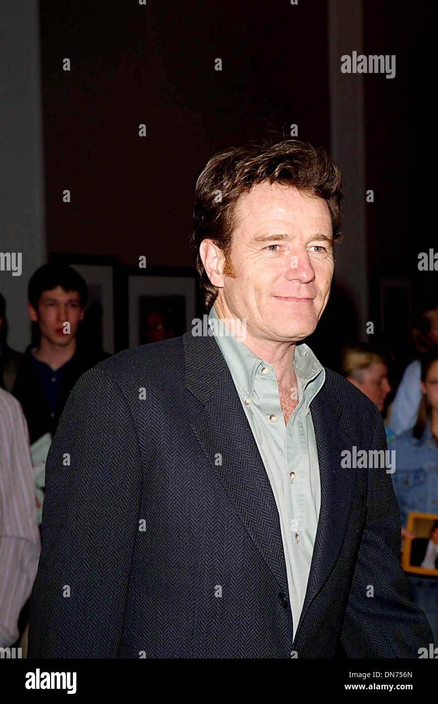 1er janvier 1980 - K34543TR 2/10/04.MALCOLM 100ème épisode célébration.LE MUSÉE DE LA TÉLÉVISION ET RADIO.BRYAN CRANSTON. TOM RODRIGUEZ/ 2004.(Image Crédit : © Globe Photos/ZUMAPRESS.com) Banque D'Images