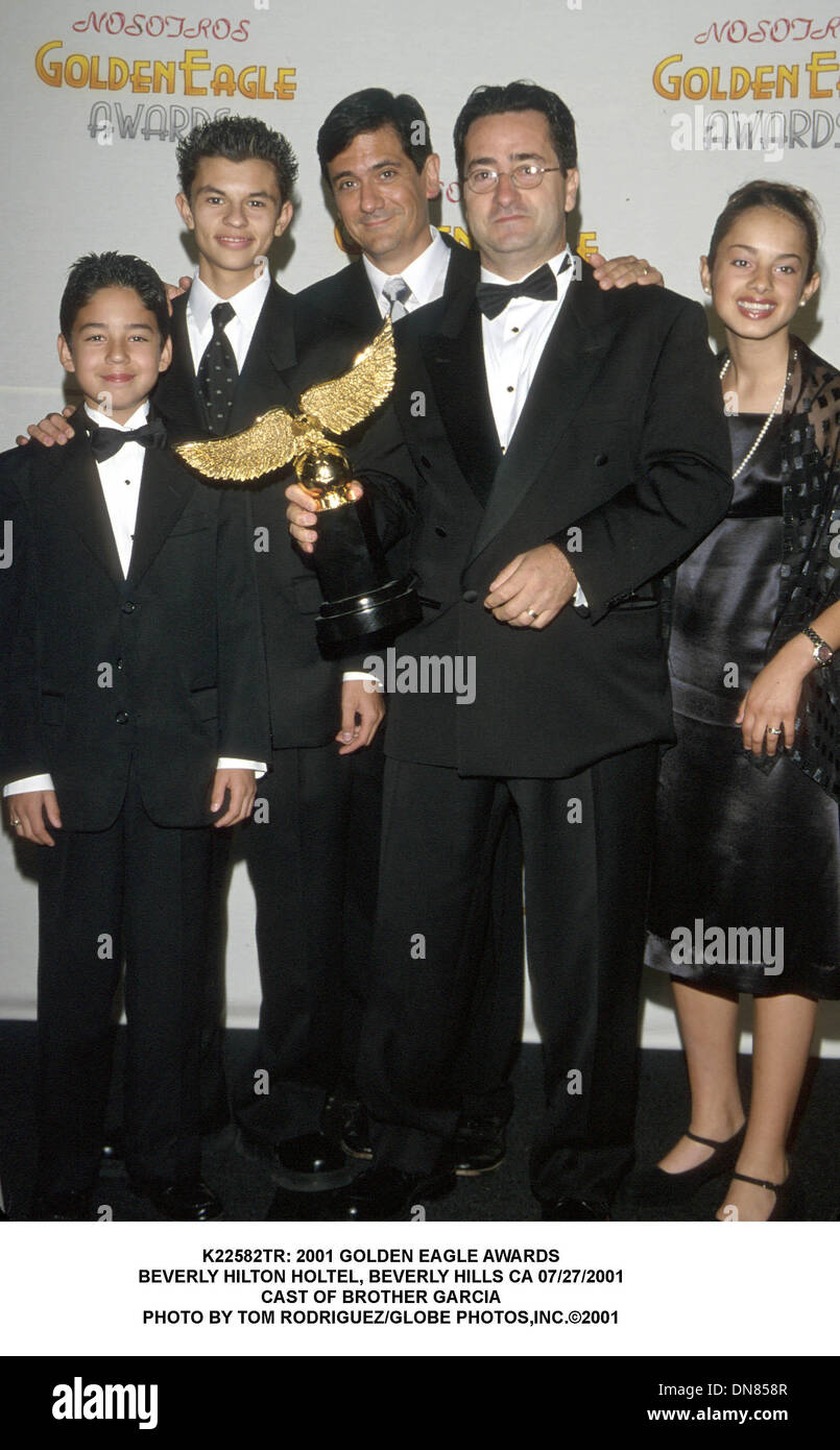 29 juillet 2001 - K22582TR : 2001 GOLDEN EAGLE AWARDS.BEVERLY HILTON HOLTEL, BEVERLY HILLS CA 07/27/2001.CAST DE FRÈRE GARCIA. TOM RODRIGUEZ/(2001 Image Crédit : © Globe Photos/ZUMAPRESS.com) Banque D'Images