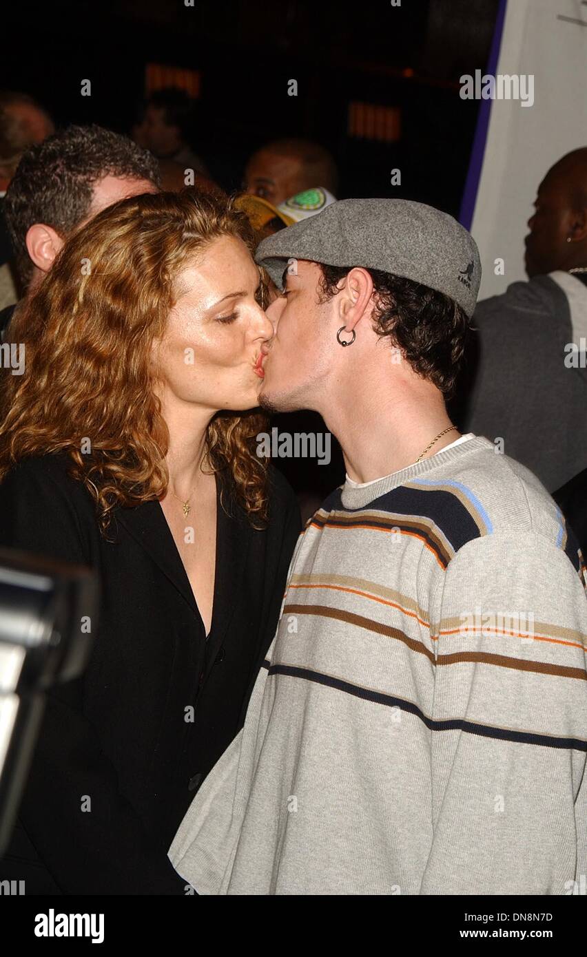 27 février 2002 - K24223AG : BMG GRAMMY PARTY.À L'ARGYLE HOTEL, WEST HOLLYWOOD, CA 02/27/2002. AMY GRAVES/ 2002.(D).ERIC BALFOUR ET AMIE FRANÇOISE(Image Crédit : © Globe Photos/ZUMAPRESS.com) Banque D'Images