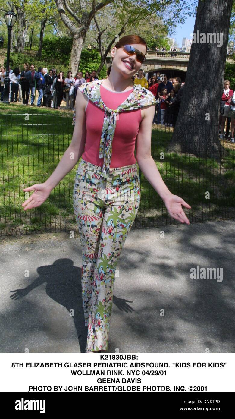 11 mai 2001 - K21830JBB :.8ÈME Elizabeth Glaser Pediatric AIDSFOUND. ''Les ENFANTS POUR LES ENFANTS'' Wollman Rink., NYC 04/29/01.Geena Davis. JOHN BARRETT/(2001 Image : © Crédit Photos Globe/ZUMAPRESS.com) Banque D'Images