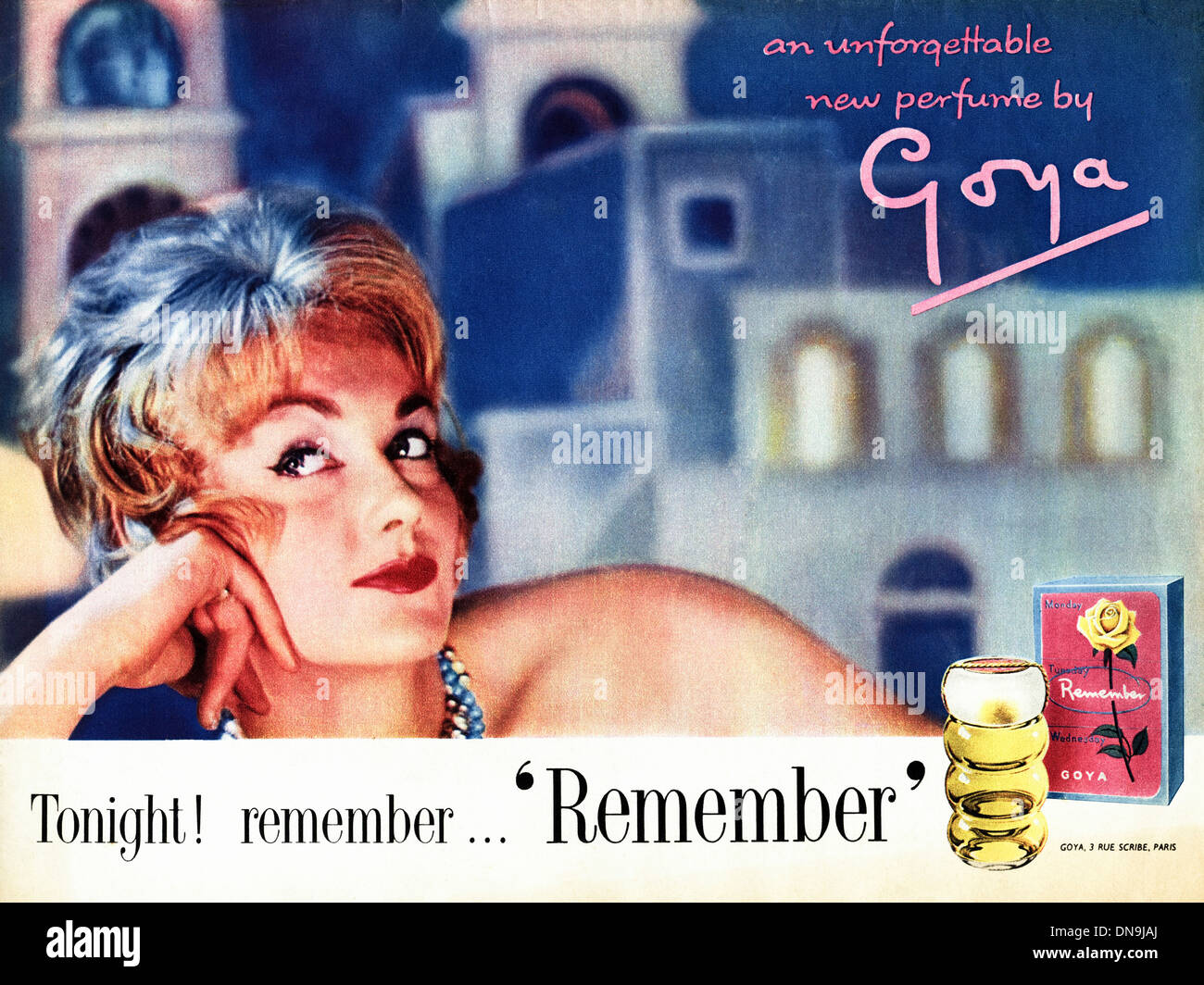 Années 1950, la publicité. Vintage original women's magazine de mode publicité pour se souvenir de parfum de Goya Banque D'Images