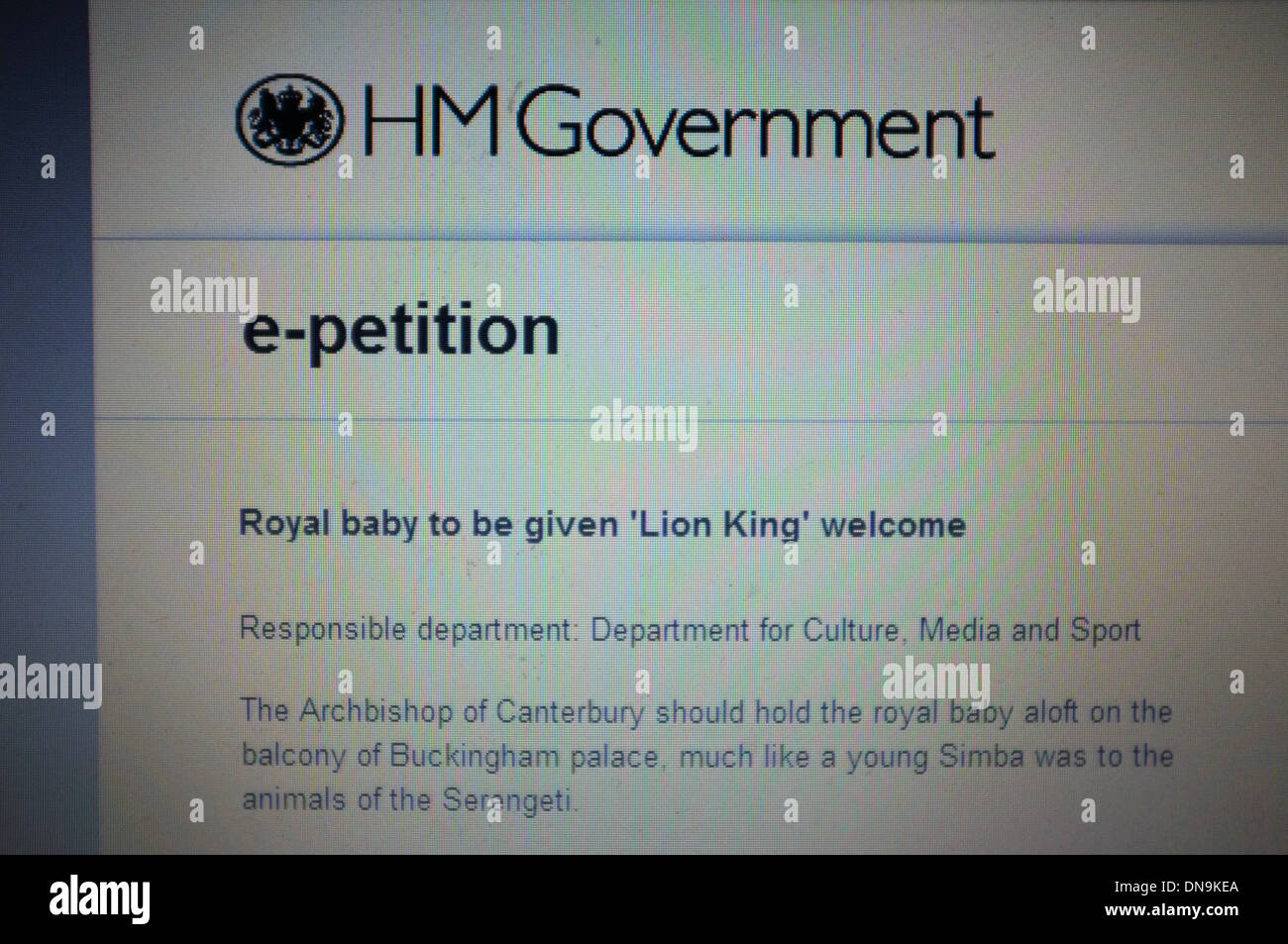 Une pétition sur le site web du Gouvernement britannique appelant pour le nouveau bébé royal à donner un Roi Lion bienvenue. Banque D'Images
