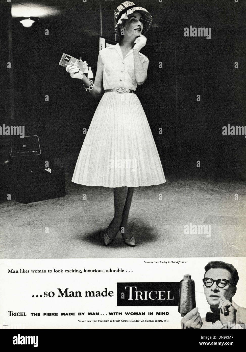 Années 1950, la publicité. Vintage original women's magazine de mode publicité pour TRICEL en fibres de l'homme Banque D'Images