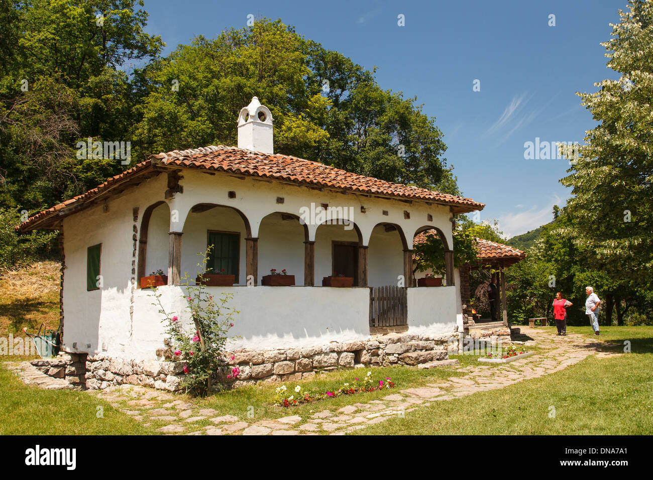 Maisons traditionnelles à proximité de sites archéologiques Lepensky Vir, Serbie, Europe Banque D'Images