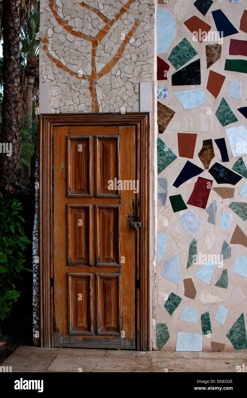 Mosaïque de carreaux de mur et de porte, Morro del Jable, Fuerteventura, Îles Canaries, Espagne. Banque D'Images