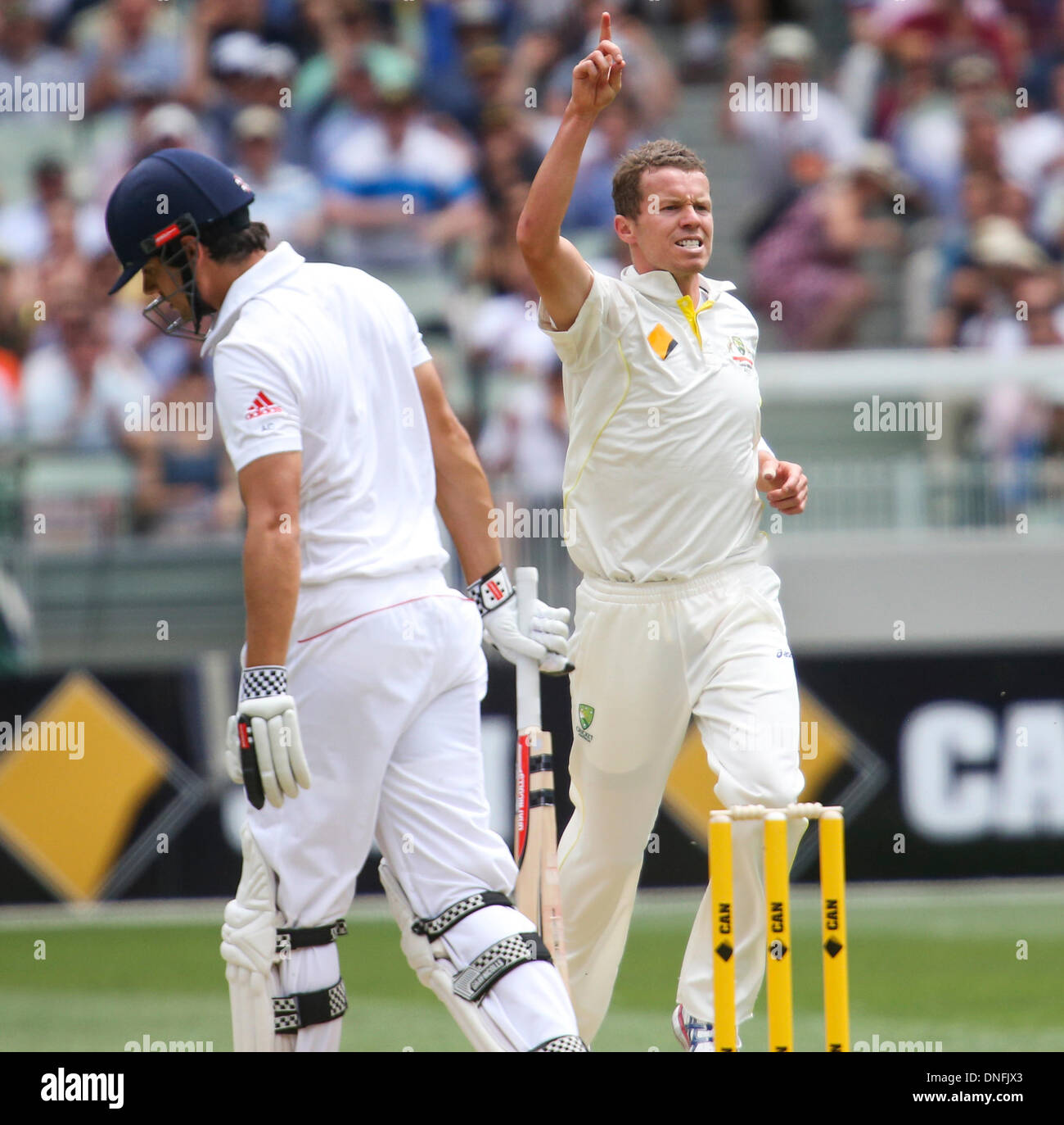 Melbourne, Australie. Dec 26, 2013. Au cours de l'action au cours de la première journée de la quatrième cendres test match entre l'Australie et l'Angleterre à la MCG - Lendemain de tester l'Australie contre l'Angleterre, MCG, Melbourne, Victoria, Australie. Credit : Action Plus Sport/Alamy Live News Banque D'Images