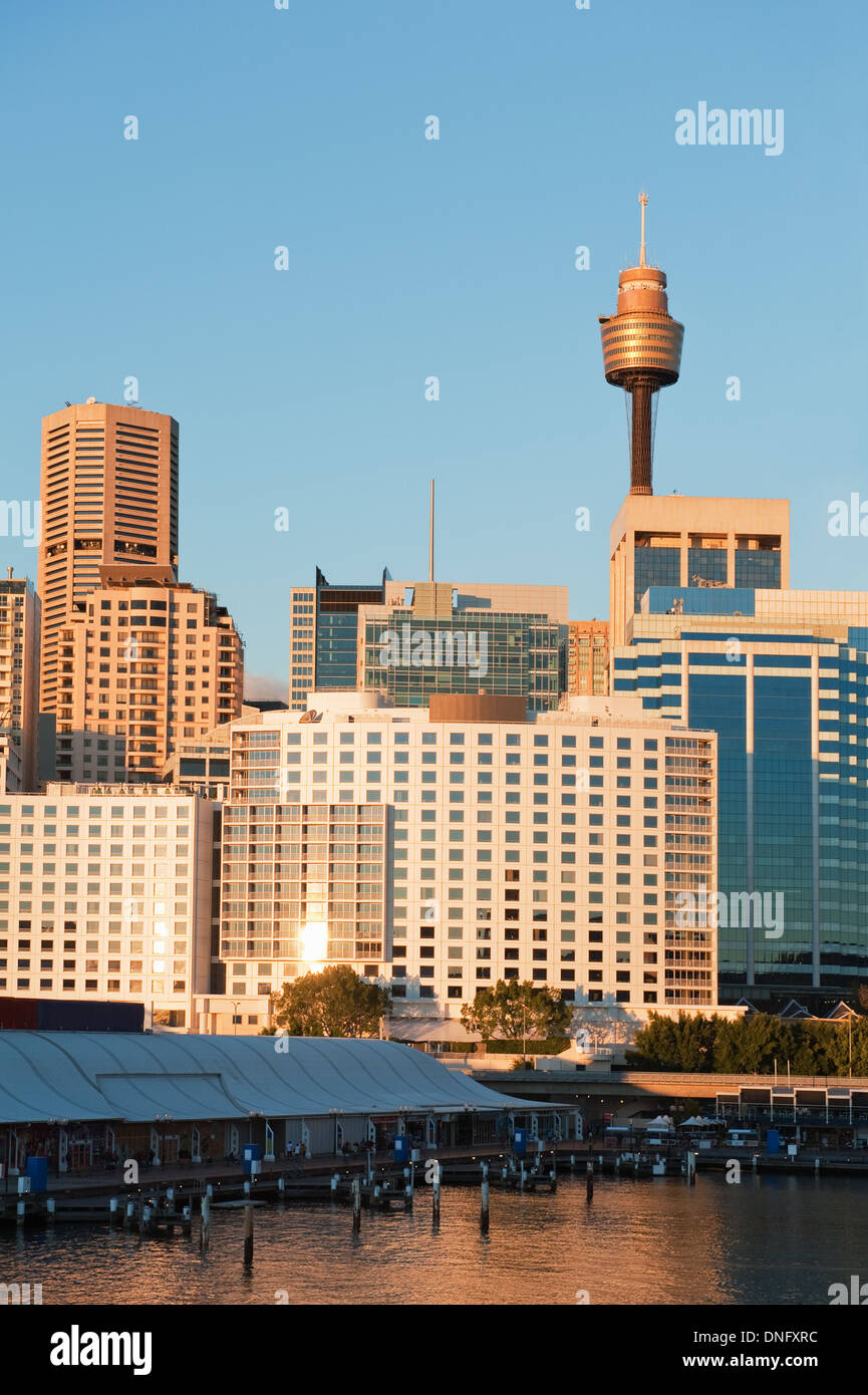 L'horizon de Sydney Central Business District de la ville au coucher du soleil Banque D'Images