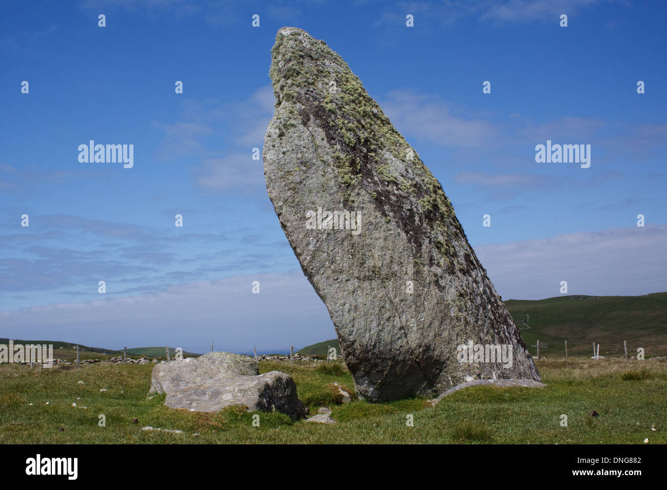 Standing Stone à brûler d'Vinstrick, Lund, Unst, Shetland Islands Banque D'Images