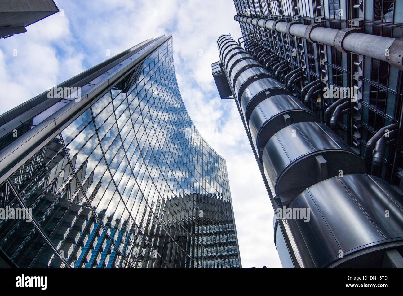 La Lloyds de Londres et édifice Willis. Ville de London gratte-ciel Banque D'Images