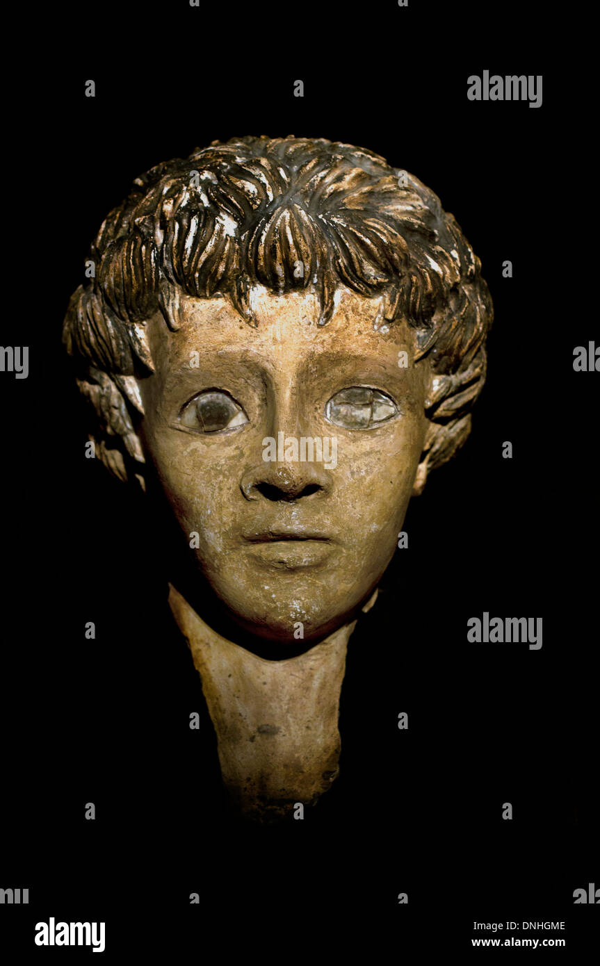 Portrait de maman et masque de Gesso époque Romaine 100 BC - AD 200 égyptien Egypte Banque D'Images