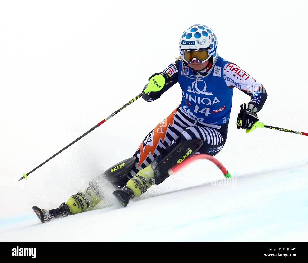 Lienz, Autriche. Dec 29, 2013. Womens slalom aux championnats du monde de ski FIS. Tanja Poutiainen (FIN). Credit : Action Plus Sport/Alamy Live News Banque D'Images