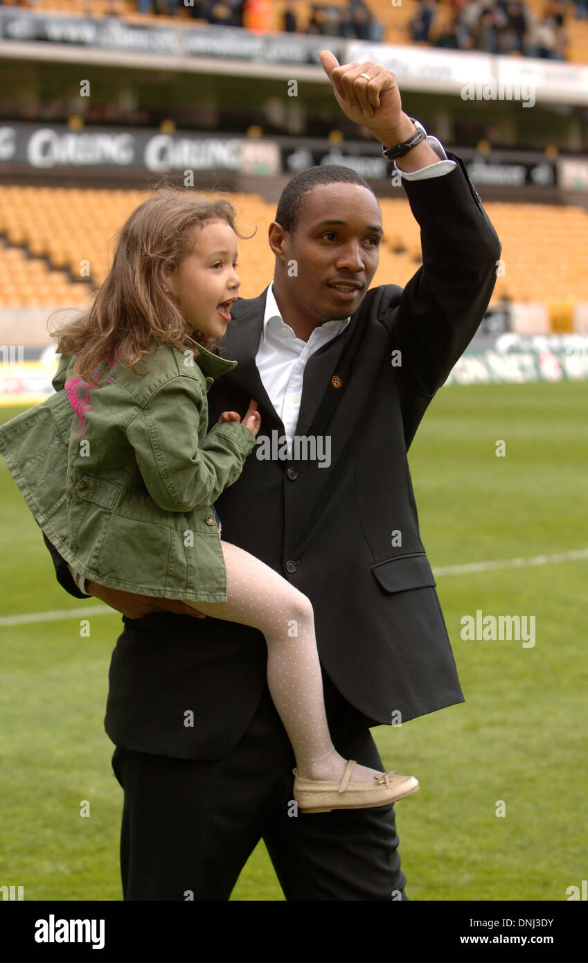 Footballeur Paul Ince avec sa fille Reah 2005 Banque D'Images