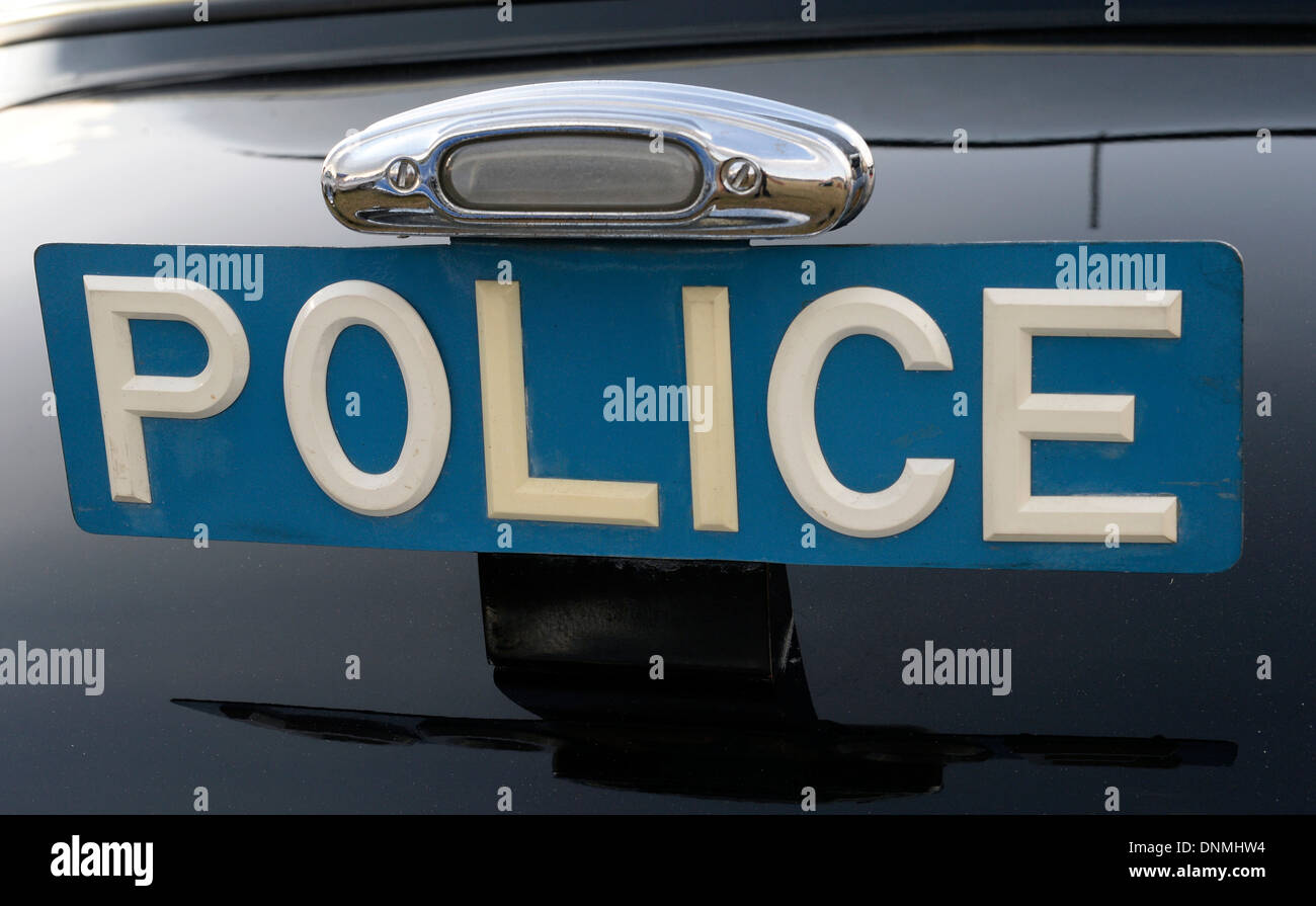 Le coffre d'une voiture de police de Wolseley 6/90 classic, England, UK. Banque D'Images