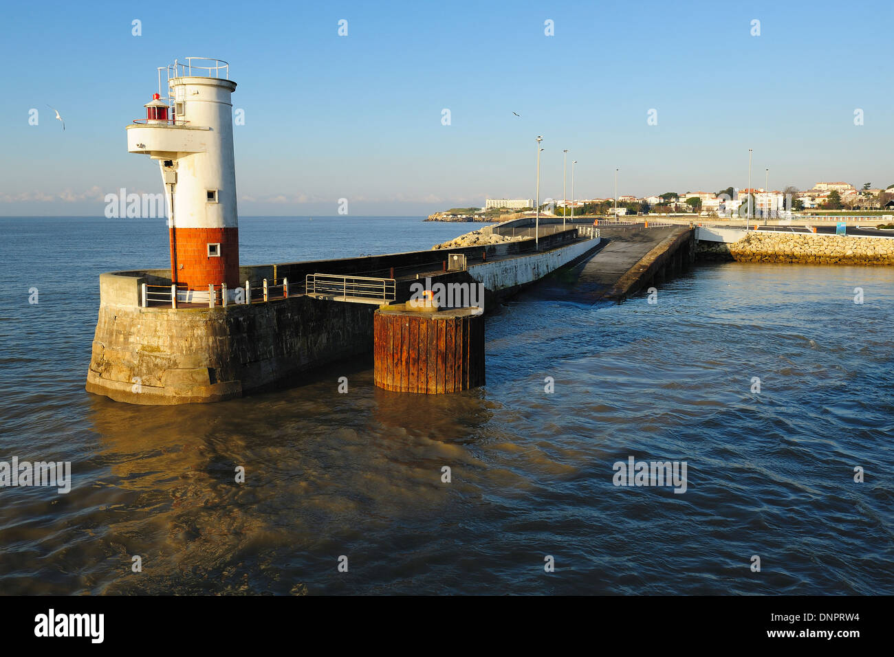L'entrée du port de Royan en Charente-Maritime, France Banque D'Images