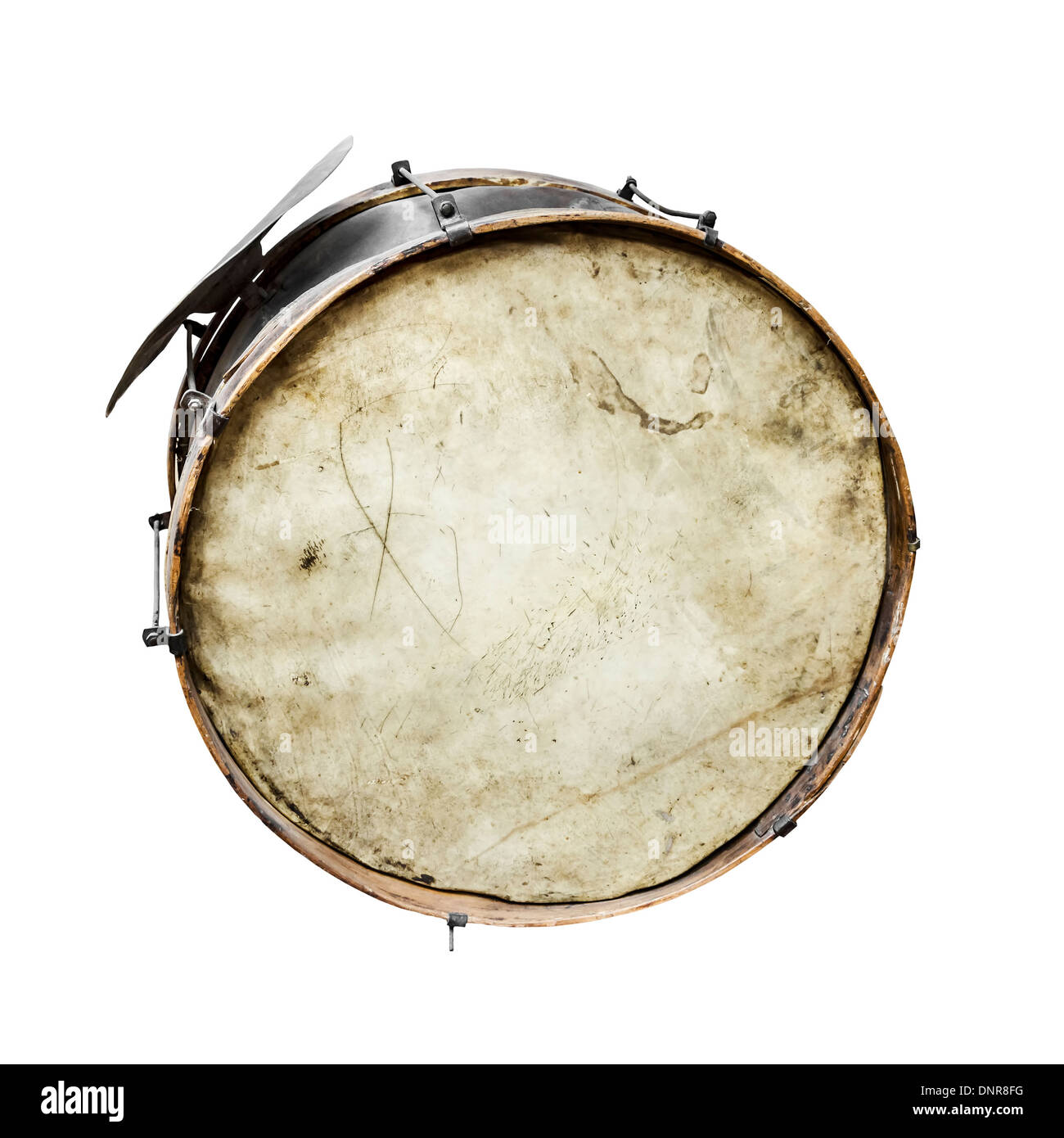 L'ancien, très avisé, délabrée, sale grosse caisse pour une bande de vent et un batteur Banque D'Images