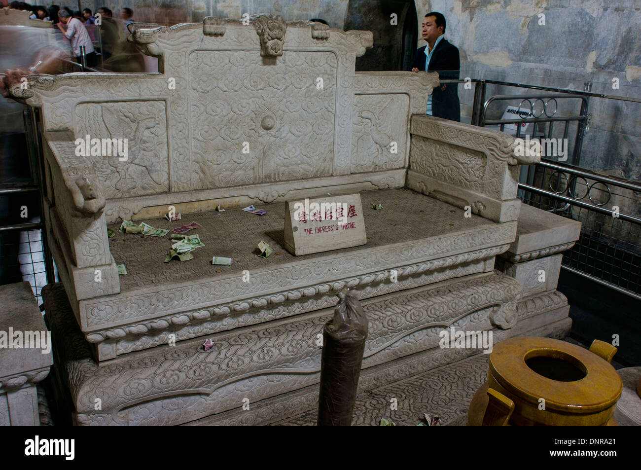 Président du trône de l'impératrice dans Dingling tombe dans des tombes de la dynastie Ming à Pékin, Chine Banque D'Images