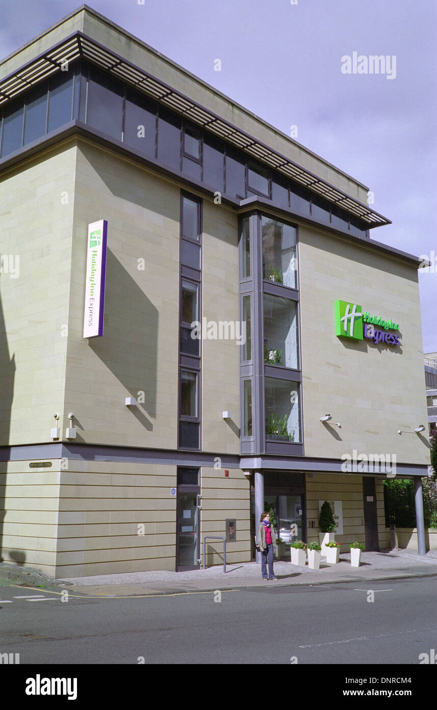Holiday Inn Express, Cowgate, Edinburgh, Ecosse, Royaume-Uni Banque D'Images