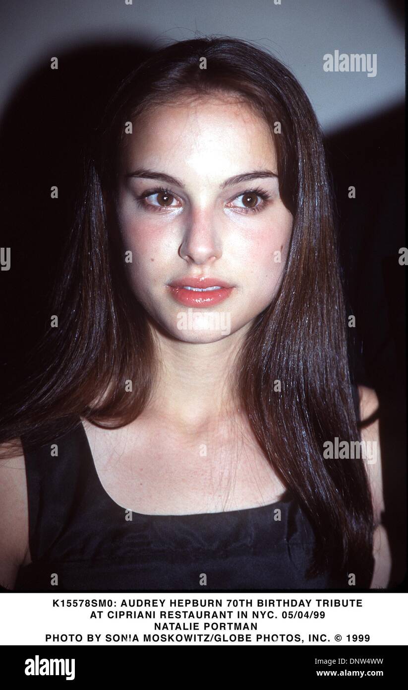 4 mai 1999 - K15578SMO 05/04/99.Audrey Hepburn 70E ANNIVERSAIRE RENDRE HOMMAGE AU RESTAURANT .CIPRIANI À NEW YORK..Natalie Portman . SONIA MOSKOWITZ/ 1999.(Image Crédit : © Globe Photos/ZUMAPRESS.com) Banque D'Images