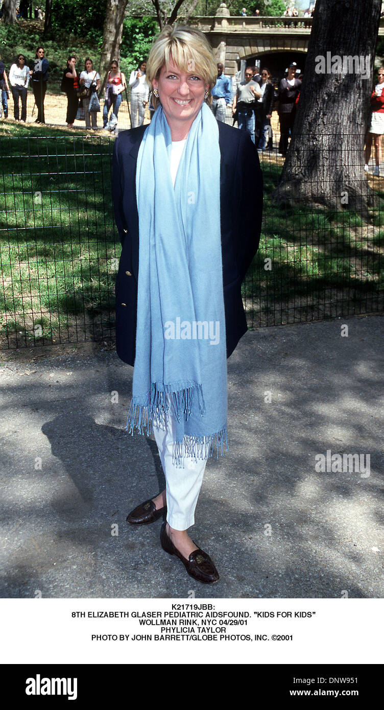 Le 28 avril 2001 - K21719JBB :.8ÈME Elizabeth Glaser Pediatric AIDSFOUND. ''Les ENFANTS POUR LES ENFANTS'' Wollman Rink., NYC 04/29/01.PHYLICIA TAYLOR. JOHN BARRETT/ 2001 (Crédit Image : © Globe Photos/ZUMAPRESS.com) Banque D'Images