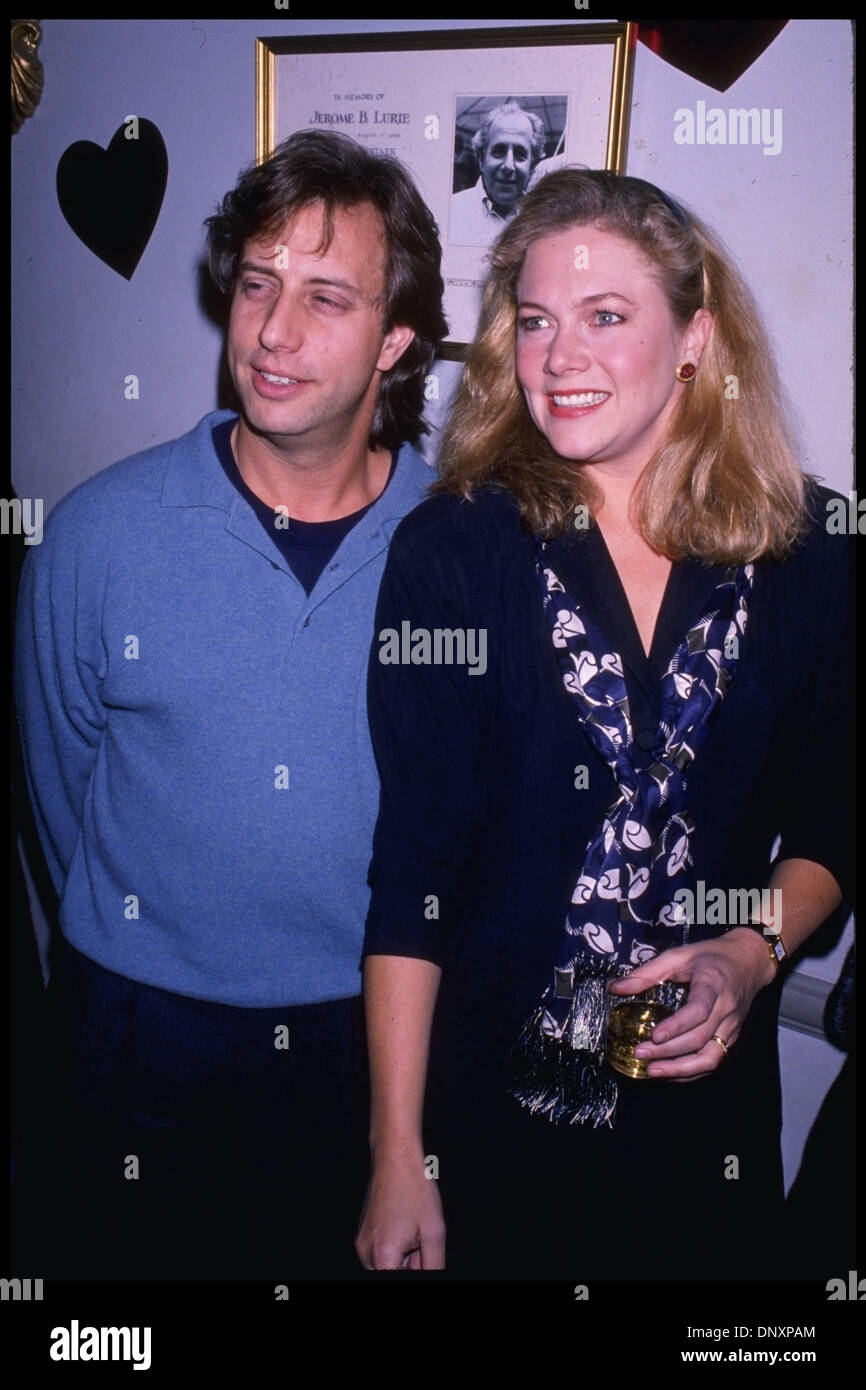 Hollywood, CA, USA ; l'actrice KATHLEEN TURNER et mari JAY WEISS sont