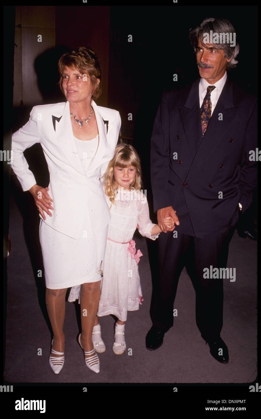 Hollywood, CA, USA ; acteur SAM ELLIOTT, épouse Katherine ROSS, et sa fille, Chloe sont indiqués dans une photo non datée. Crédit obligatoire : Kathy Hutchins/ZUMA Press. (©) Kathy Hutchins Banque D'Images