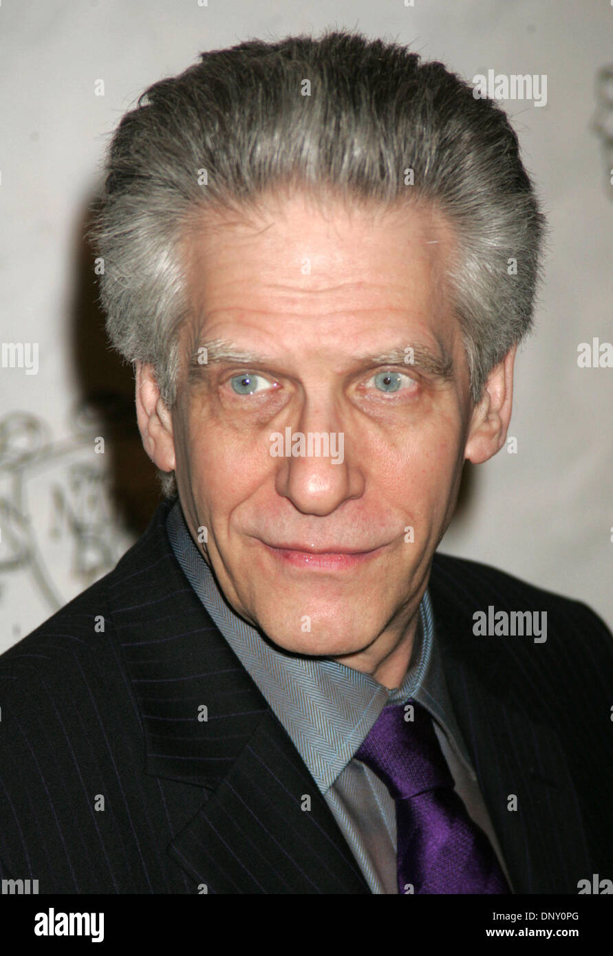 Jan 10, 2006 ; New York, NY, USA ; réalisateur David CRONENBERG à l'arrivée pour le 2005 National Board of Review Awards tenue à la Tavern on the Green. Crédit obligatoire : Photo par Nancy/Kaszerman ZUMA Press. (©) Copyright 2006 by Kaszerman Banque D'Images