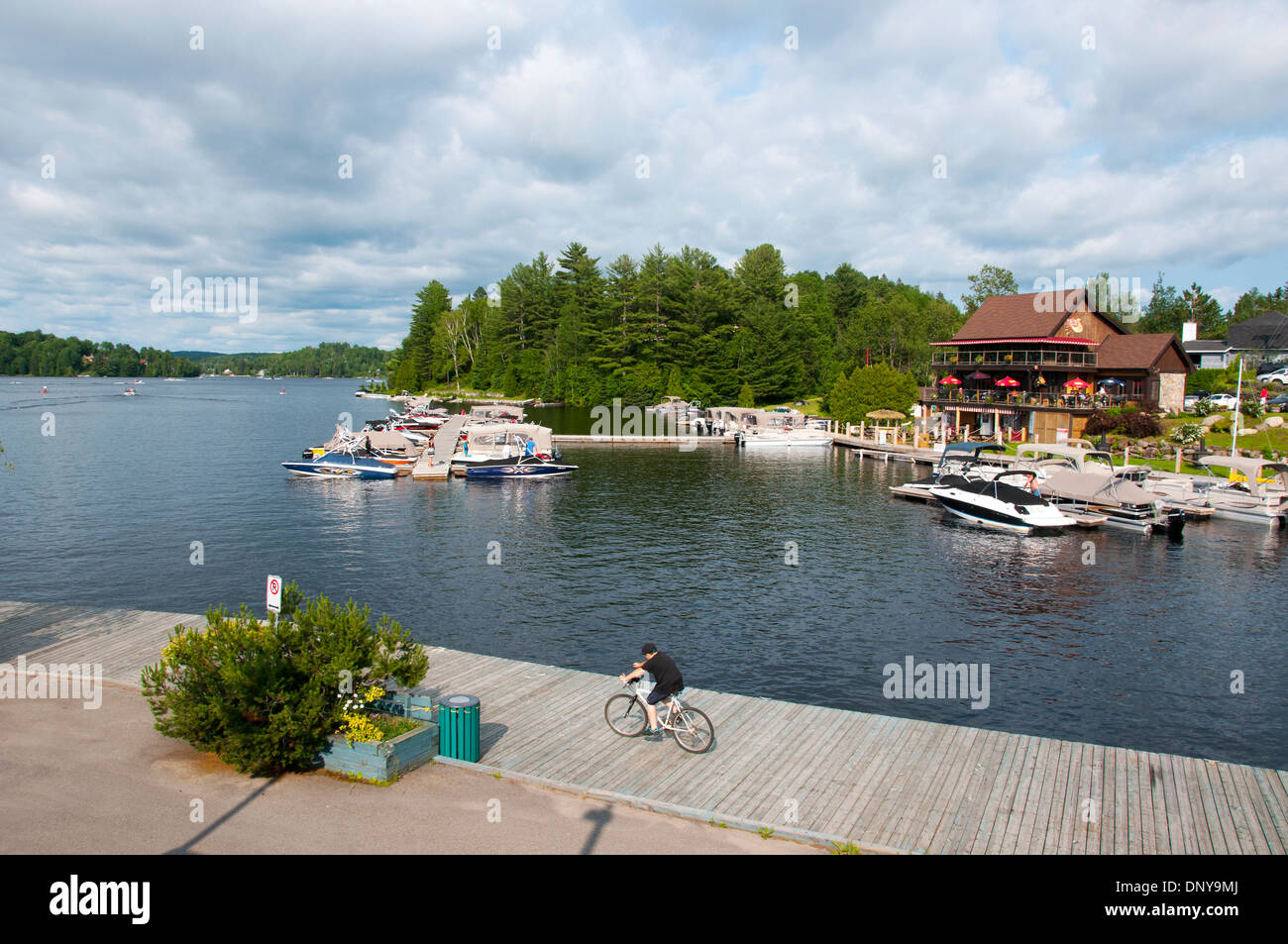 Sainte-Marguerite-du-lac-masson laurentides Québec Canada Photo Stock -  Alamy
