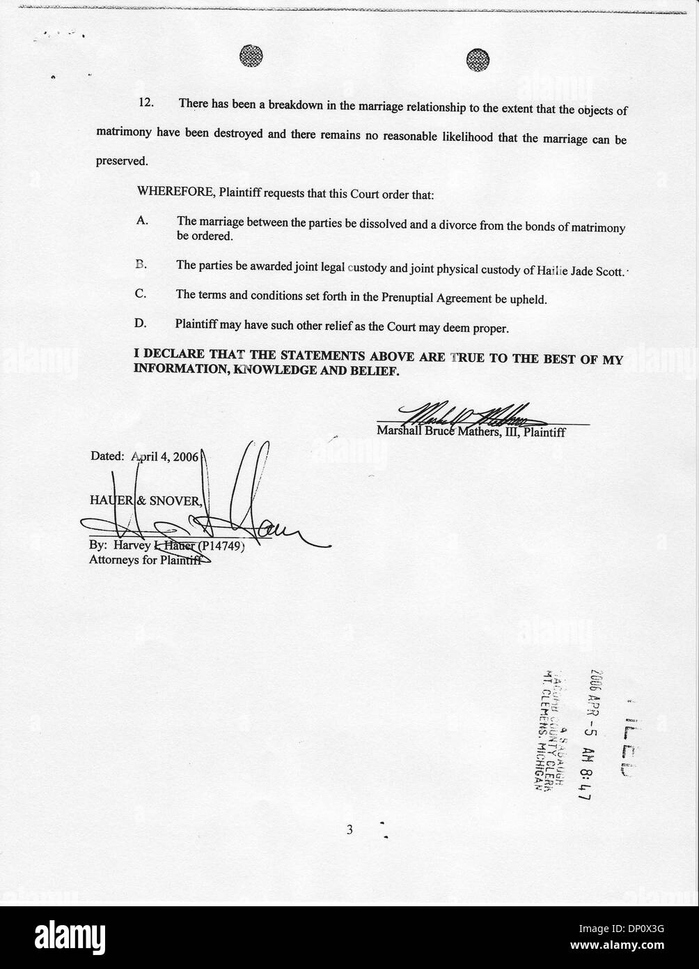 Avr 06, 2006 ; Mt. Clemens, MI, USA ; une copie d'Eminem's papiers de  divorce qui ont été déposées le 5 avril 2006. Marshall Bruce Mathers III  est Kimberley Mathers sa femme
