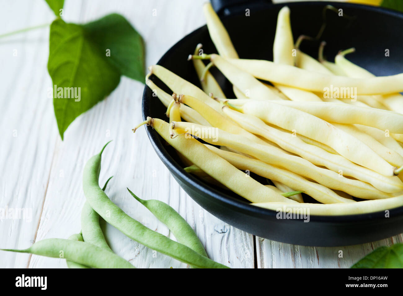Les haricots verts dans une casserole, de l'alimentation libre Banque D'Images
