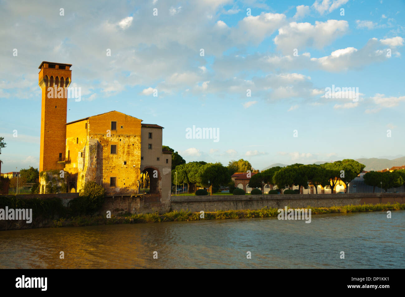 Fortezza Vecchia l'ancienne forteresse par l'Arno de Pise Centrale ville région Toscane Italie Europe Banque D'Images