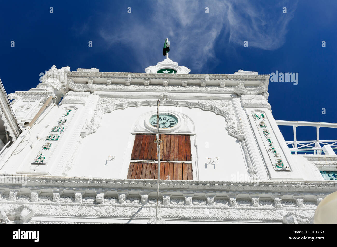 La façade de Jummah Masjid, une mosquée à Port Louis qui date des années 1850, l'île Maurice. Banque D'Images