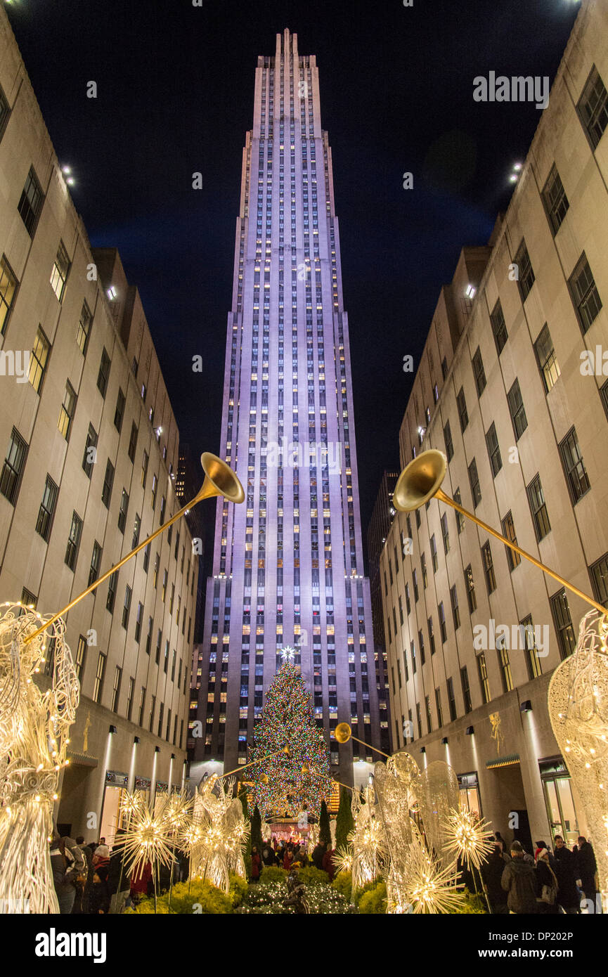 Anges de Noël au Rockefeller Center, Manhattan, New York City, New York, USA Banque D'Images