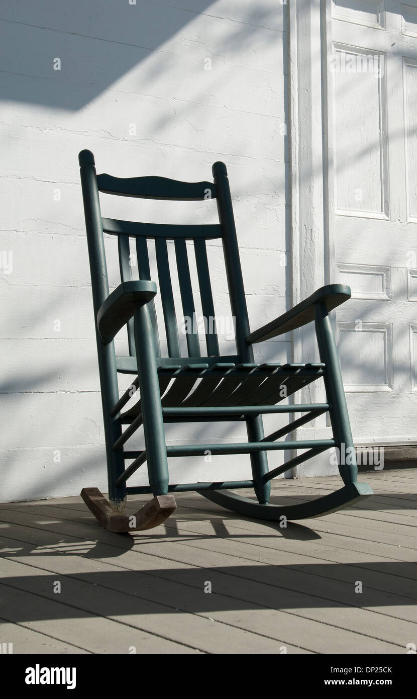 Vieille chaise à bascule en bois aux États-Unis d'Amérique Banque D'Images