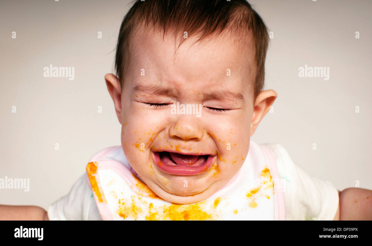 Bébé qui pleure Banque D'Images